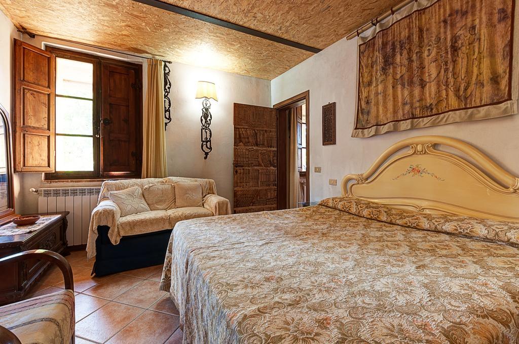 Appartamenti Alcantara E Damasco Abbadia di Montepulciano Номер фото