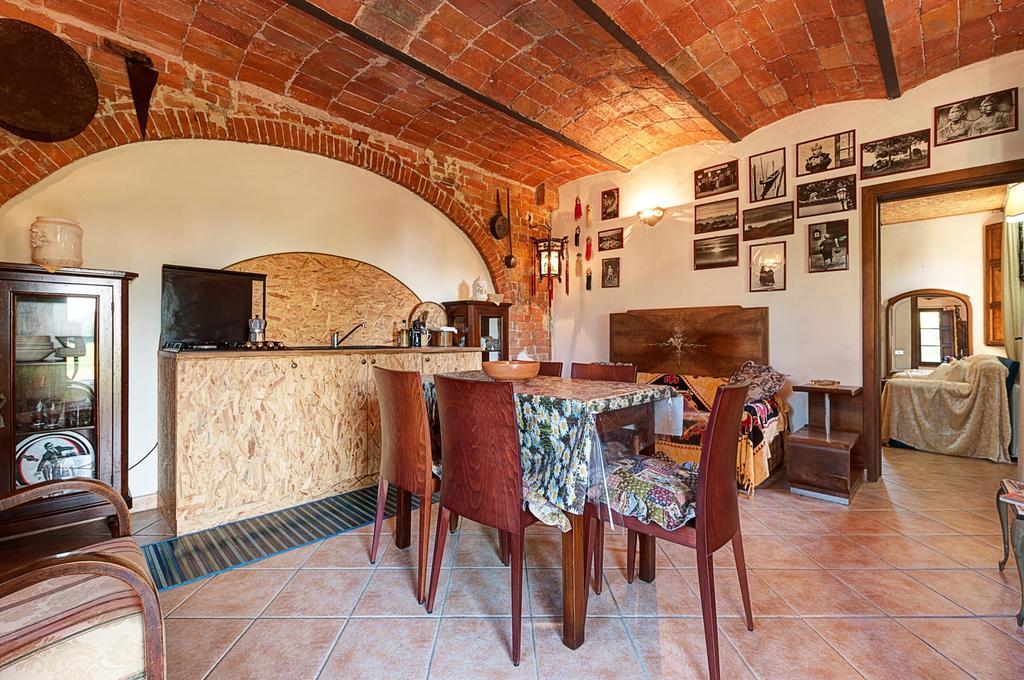 Appartamenti Alcantara E Damasco Abbadia di Montepulciano Номер фото